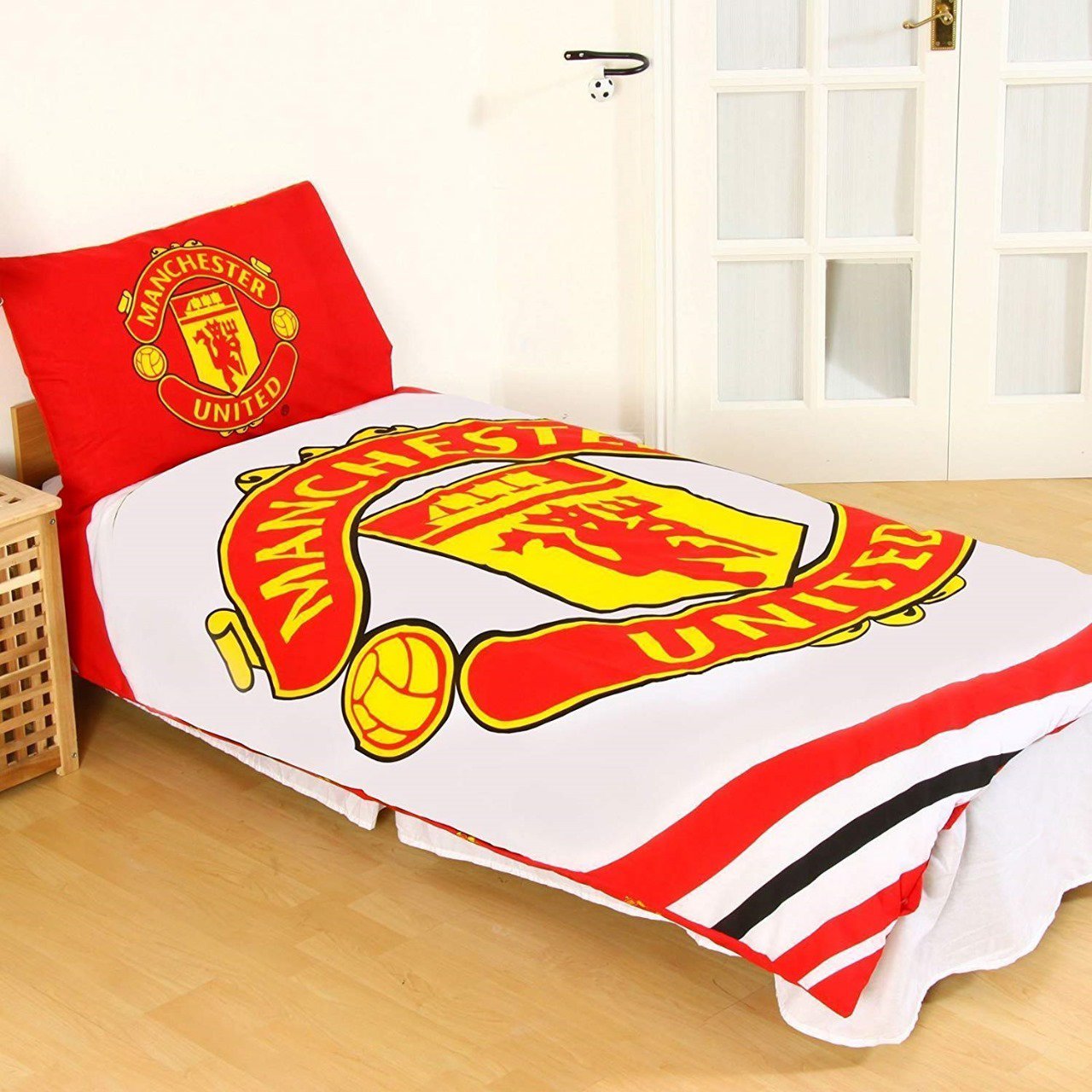 Manchester United Classic Single Bed Set – Bold Red & White Edition