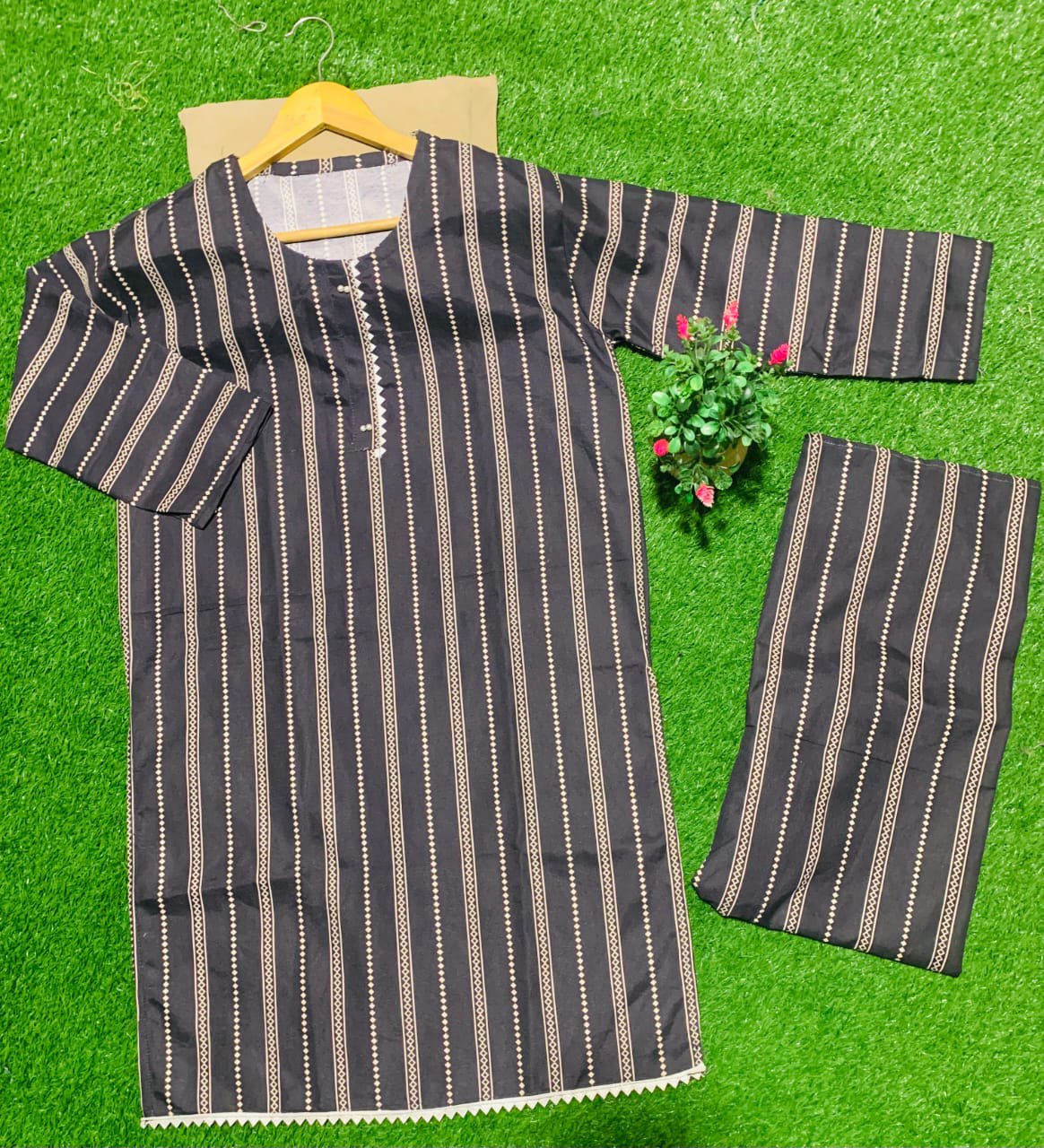 Elegant Striped Khaddar Suit – Classic Winter Collection