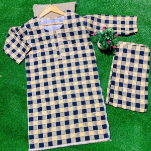 Classic Checkered Khaddar Suit – Premium Winter Collection