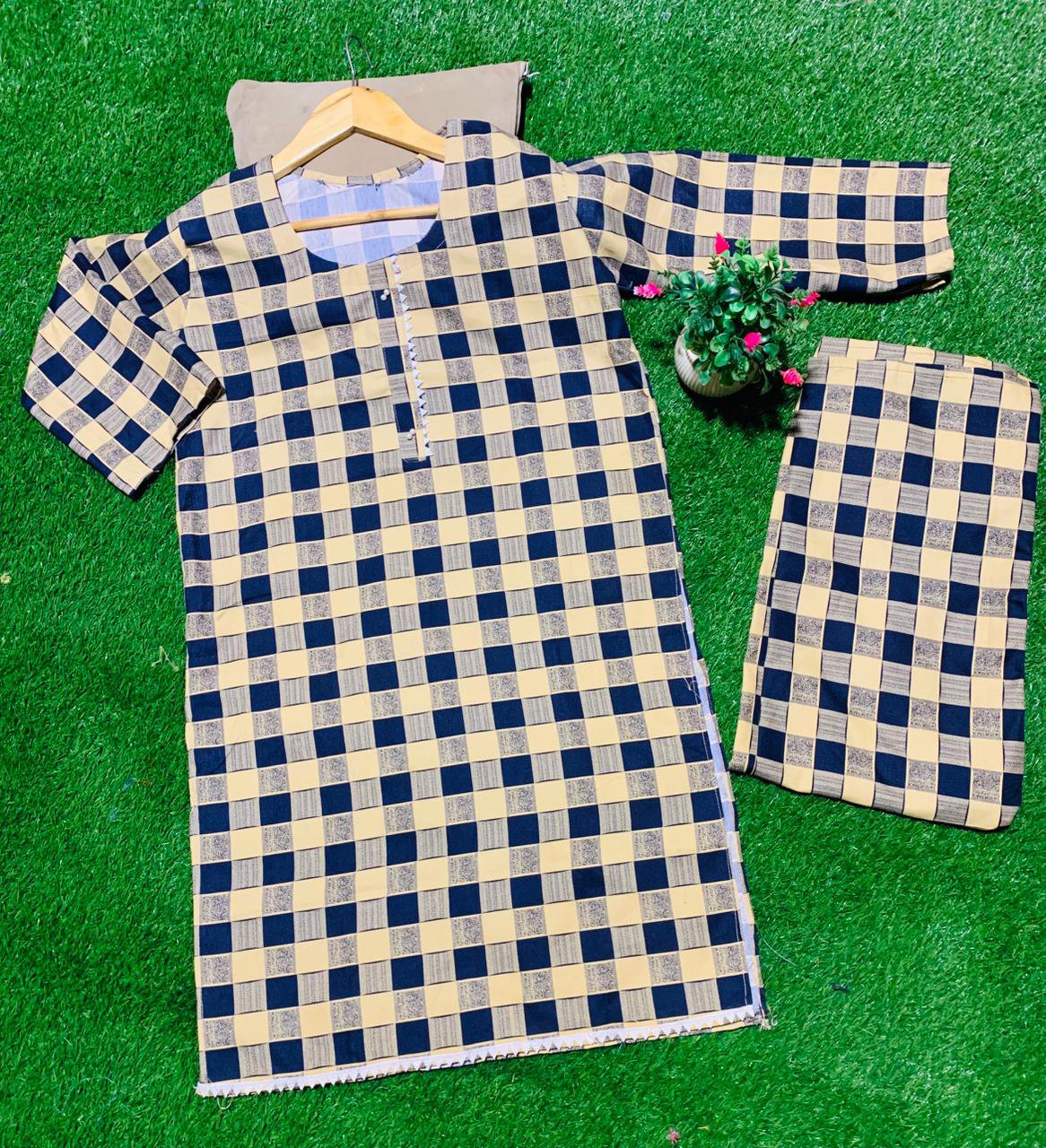 Classic Checkered Khaddar Suit – Premium Winter Collection